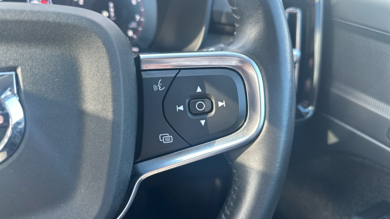 Volvo Xc40 1.5 T3 [163] Inscription 5dr Geartronic Petrol Estate